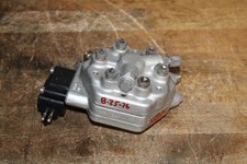 1986-1993 Mercedes W201 260E 300E 300SE W124 Fuel Distributor 0438101012 picture