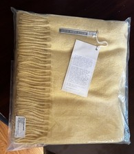 Alicia Adams Alpaca Light Yellow Throw - Brand New in Plastic - Never Removed picture