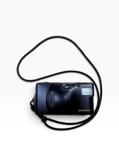 Olympus Infinity Jr 35mm Point & Shoot Film Camera Auto Focus Working (Read Des) picture