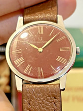 RARE Vintage Universal Geneve Maroon Red Laqcuer Dial Manual Winding Dress Watch picture