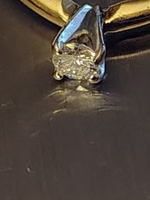 14kt yellow gold and .23 ctw diamond ring picture