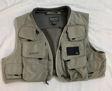 Men's L Simms Fishing Vest  picture