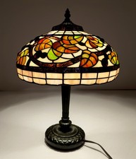 Vintage Leaded Art Glass Table Lamp Autumn Leaves Berries 17