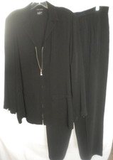 LADY'S BLACK 2 PC PANT SUIT SZ 12 ZIP JACKET LABEL C'EST CITY POLYESTER BOX08 picture