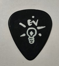 Pearl Jam • Eddie Vedder • 1996 No Code Tour Guitar Pick • Authentic  picture