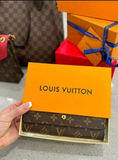 Authentic Louis Vuitton Portefeuille Sarah Monogram Long Wallet – Brown usa picture