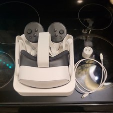 Meta Oculus Quest 3S - 128GB Set - w/ Controllers & Charger - Barely Used picture