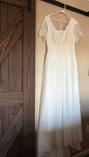 Davids Bridal Wedding Dress picture