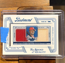 Topps 2010 Topps T-206 Ryan Howard Dual Memorabilia Relic Insert DR-RH /99 picture