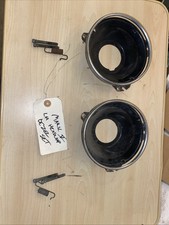 1977 1978 1979 lincoln mark v headlamp bezel set pair headlight surrounds OEM picture