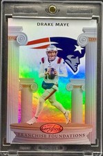 Drake Maye HOLO FOIL REFRACTOR CARD PANINI PATRIOTS picture