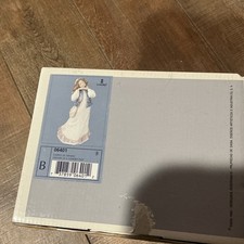 Lladro 06401 Innocent Figurine Glossy Porcelain Girl 1997 w Box picture