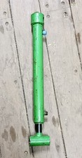 John Deere AH176265, Lift Hydraulic Cylinder AH167399 210, 410, 419, 420 NOS OEM picture
