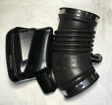 2010-2011 BUICK LACROSSE AIR CLEANER HOSE DUCT NEW GM # 13250251 picture