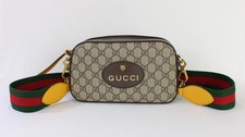 Gucci Auth Neo Vintage GG Supreme Messenger Bag Handbag picture