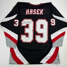 Autographed/Signed Dominik Hasek Buffalo Black Jersey Beckett BAS COA picture