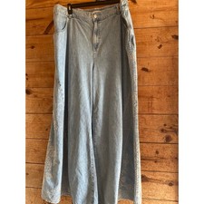 Torrid Festi Embroidered Wide Leg Jeans picture