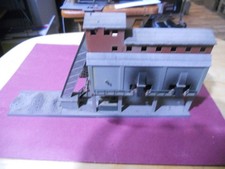 N gauge Walthers Cornerstone Superior Paper Mill picture
