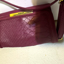 New GUESS Burgundy Animal Print Wristlet Wallet Clutch with Logo & Wrist Strap picture