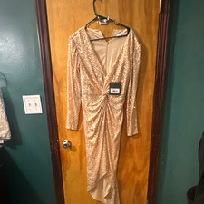 Ieena for Mac Duggal Gold Sequin V-Neck Long Sleeve Midi Sheath Dress Zip 8 picture