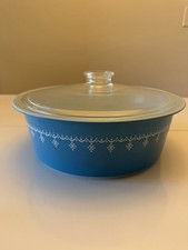 Vintage Pyrex 664 Big Bertha 4Qt Casserole Dish In Snowflake Garland Blue picture