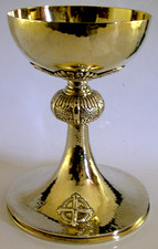 STUNNING LARGE 454g ENGLISH STERLING SILVER GILT CHALICE CUP 1964 RELIGIOUS picture