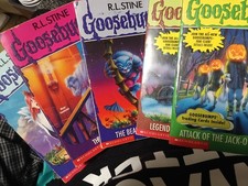 Vintage Goosebumps First Edition/First Printing Lot picture