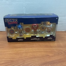 TOMY Sonic the Hedgehog Classic 3 Pack Sonic Knuckles Tails Figures New picture