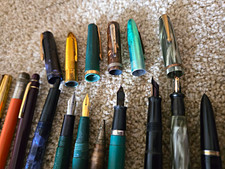 18 Vintage Fountain Pen / pencil Lot.  duplopen, waltham, Schaeffer, eversharp picture