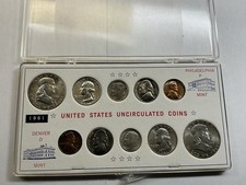 1961 P&D US Mint Uncirculated Silver Mint Set in Plastic Case 051326 31tkk picture