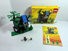 LEGO Castle: Forestmen's Hideout 6054(1988)  Original box, instructions picture
