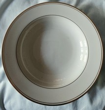 Mikasa Trousdale L2801 Ivory China Soup Bowl  8 1/2