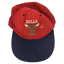 Vintage Chicago Bulls Snapback Hat Red Navy Brim Embroidered NBA 90s Cap picture