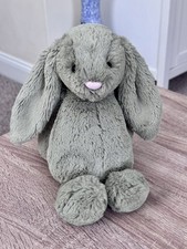 RARE Retired NWOT AUTHENTIC Jellycat Medium FERN Bashful Bunny Plush picture