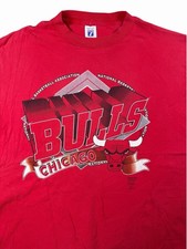 Vintage 90s Chicago Bulls Logo 7 T Shirt XL Red Single Stitch USA Made NBA picture
