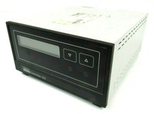 USED EDWARDS D386-18-000 VACUUM CONTROLLER 1101 D38618000 picture