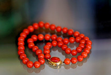 1930 Natural Undyed Red Coral Ox Blood Round Pearl Beads Necklace 14K Gold Clasp picture