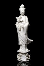 ANTIQUE ORIENTAL CHINESE GUAN YIN LOTUS STATUETTE IN ORIGINAL BLANC DE CHEIN. picture
