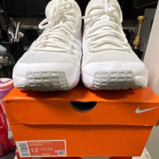 Nike Free Metcon 6 Men's White Low Top Lace-Up Athletic Sneakers picture