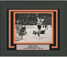 FRAMED Autographed/Signed BOBBY CLARKE Flyers 16x20 Photo JSA COA picture