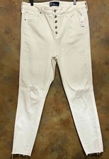 Women’s GAP White High Rise Distressed 5-Pocket Jeans picture