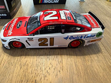 Lionel Racing Matt DiBenedetto #21 Motorcraft Quick Lane 2020 Ford 1:24 picture