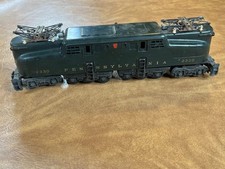 Vintage 1950 Postwar Lionel O Gauge #2330 Pennsylvania GG-1 Electric Locomotive picture