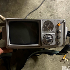Daytron DT-505A DT-505(A) Portable Vintage CRT TV VHF/UHF Gray picture