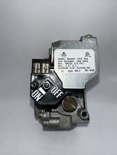 WR GEMINI 36G22Y Type 202 FURNACE GAS VALVE B12826-28 💯 Working picture