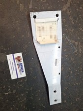 Paccar Bracket Step Lower Alumnium N11-6069R NEW picture