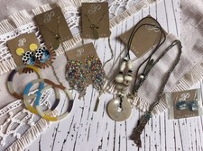 Plunder Jewelry Lot Of Earrings Necklaces Bracelets Lot of 10 Pieces New picture