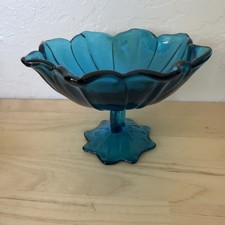Vintage blue glass Westmoreland candy dish. Pedestal serving bowl. 1960's 70's  picture