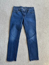 Old Navy Women's 8 Reg Original Mid Rise Stretch Jeans Straight Leg Medium Wash picture