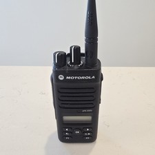 Motorola XPR 3500e XPR3500e UHF  Radio picture